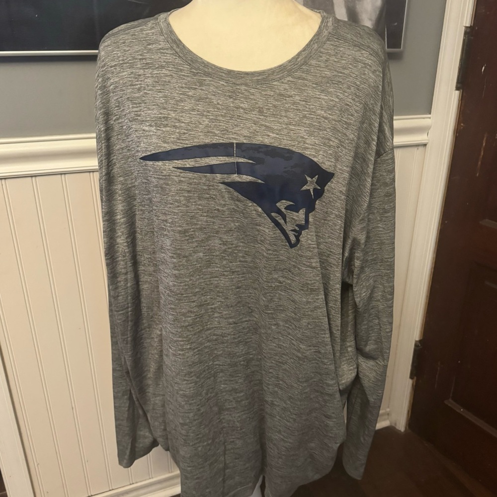NFL Team Apparel Long Sleeve New England Patriots Gray Size 3XL